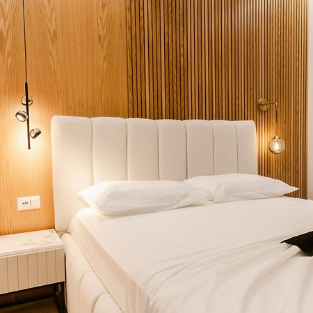 Hotel Olsi Саранде Екстериор снимка