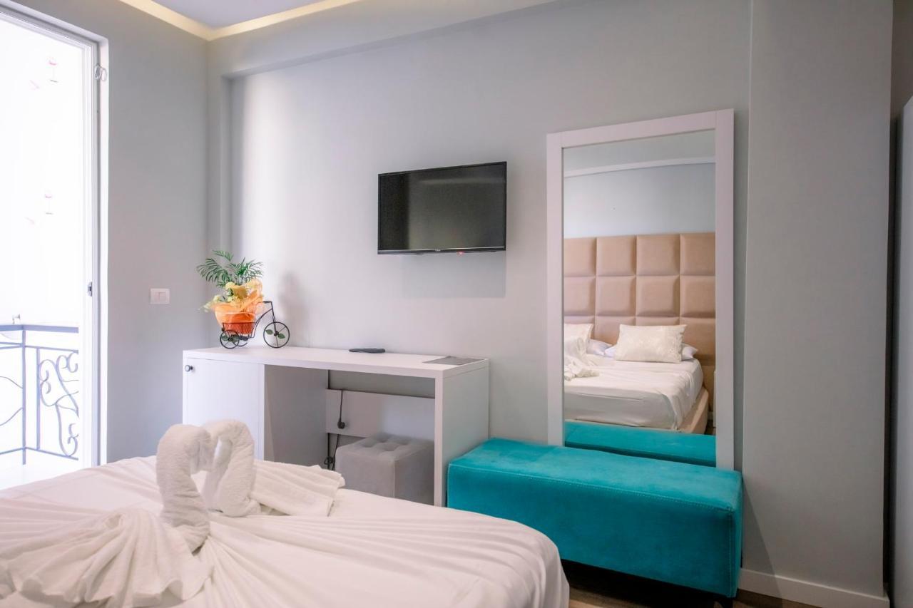 Hotel Olsi Саранде Екстериор снимка