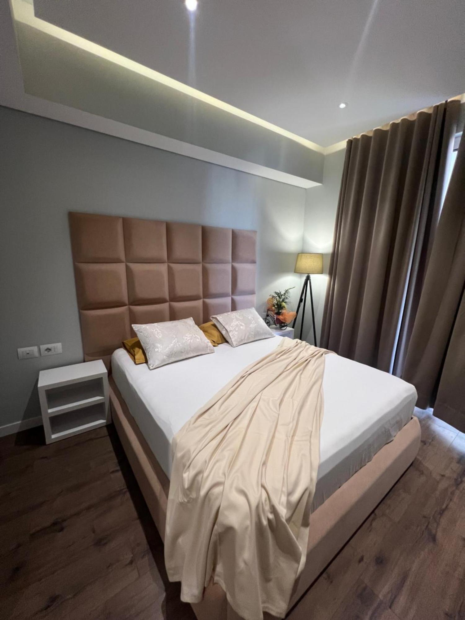 Hotel Olsi Саранде Екстериор снимка