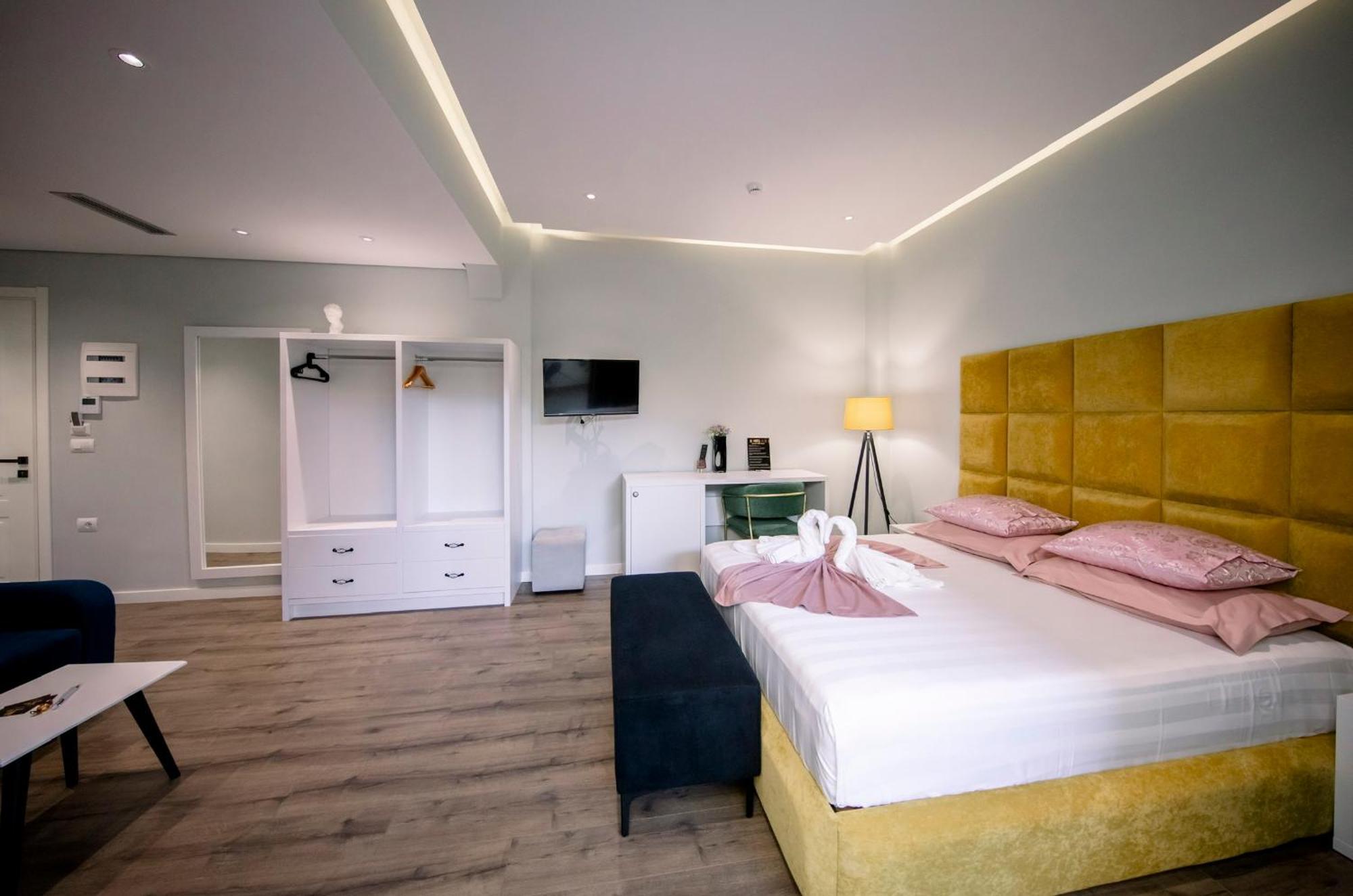 Hotel Olsi Саранде Екстериор снимка