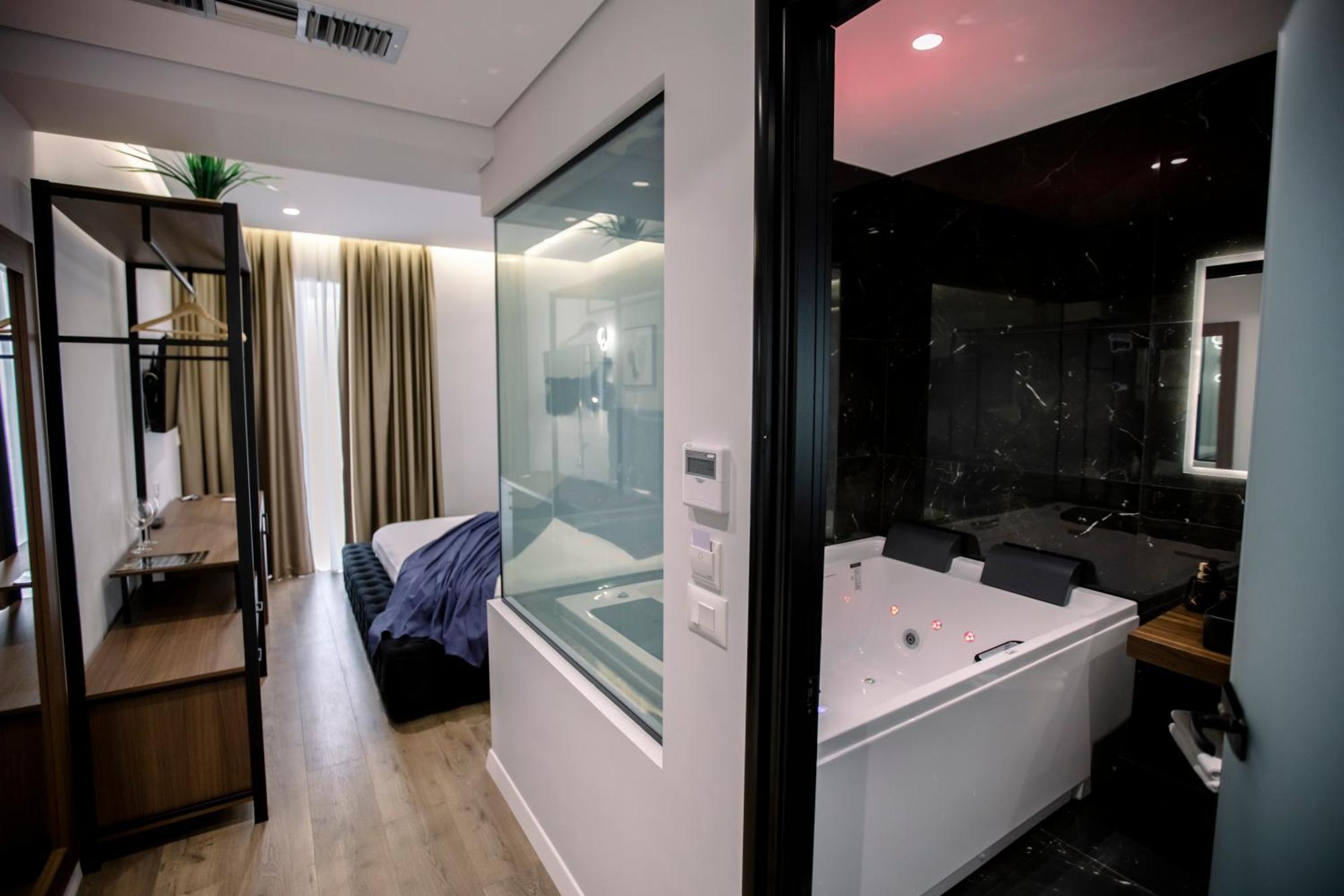 Hotel Olsi Саранде Екстериор снимка