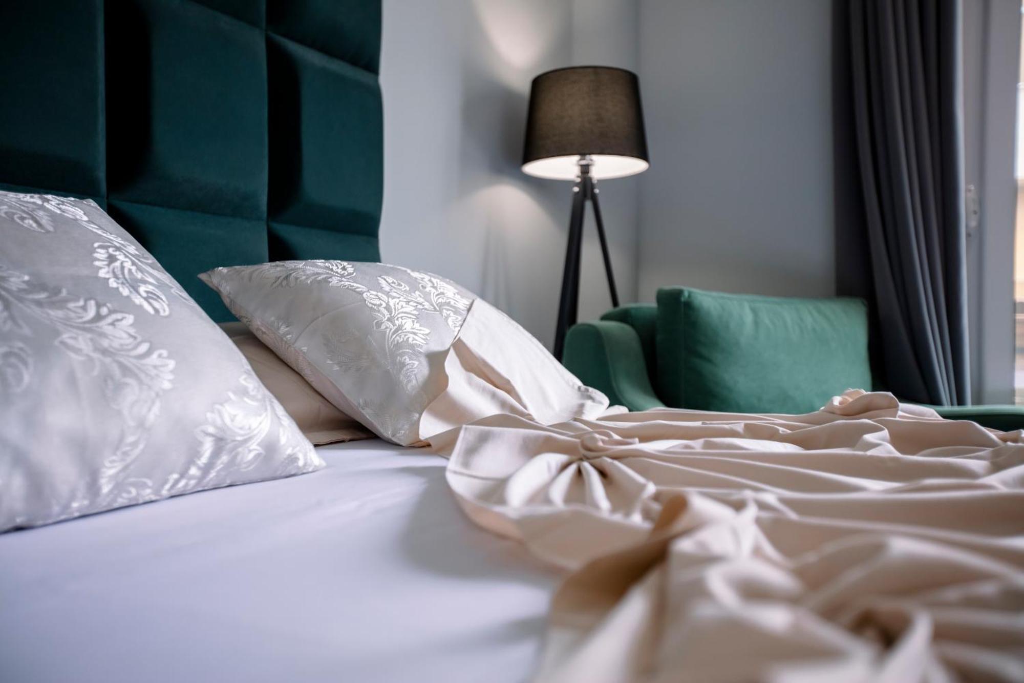 Hotel Olsi Саранде Екстериор снимка