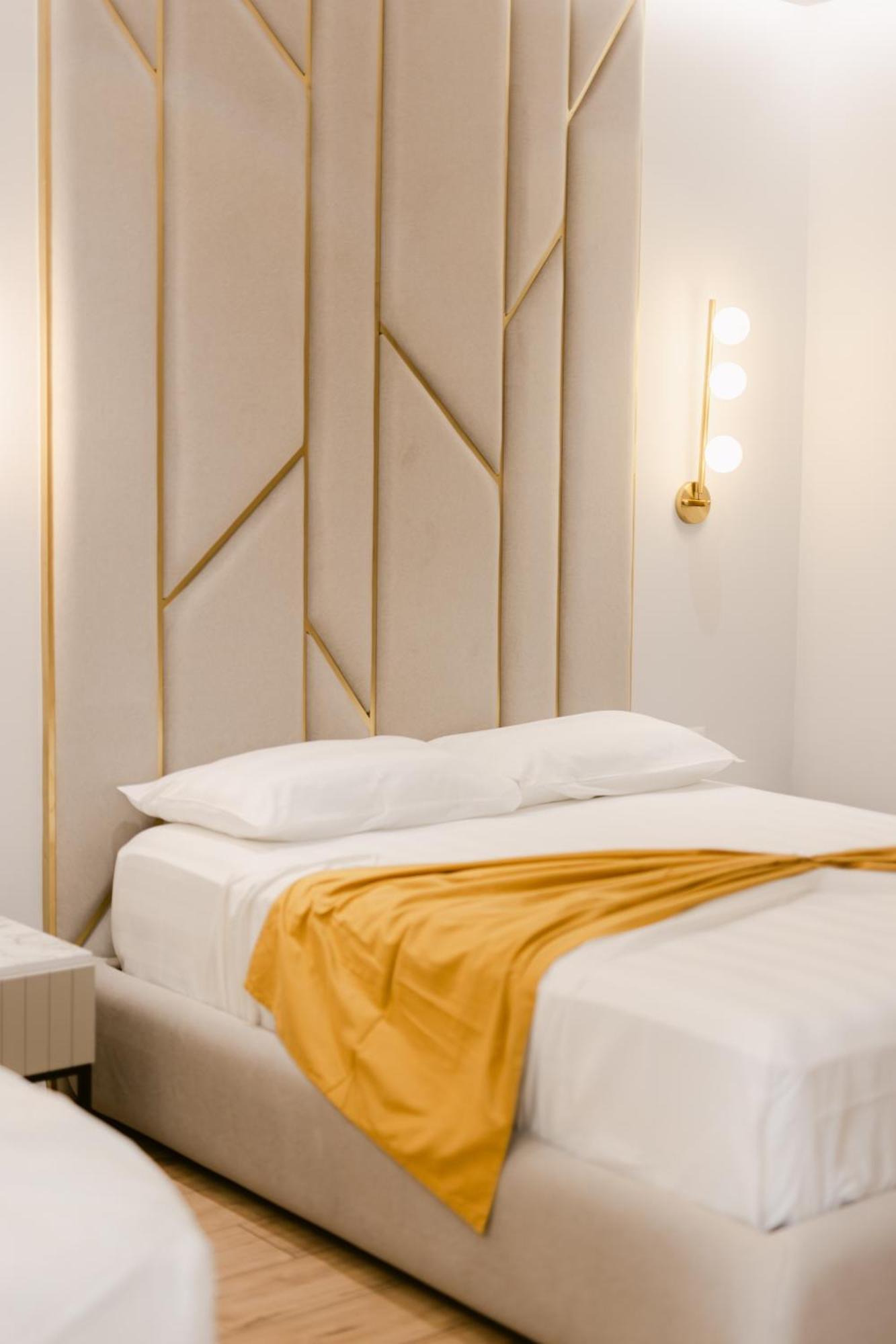 Hotel Olsi Саранде Екстериор снимка